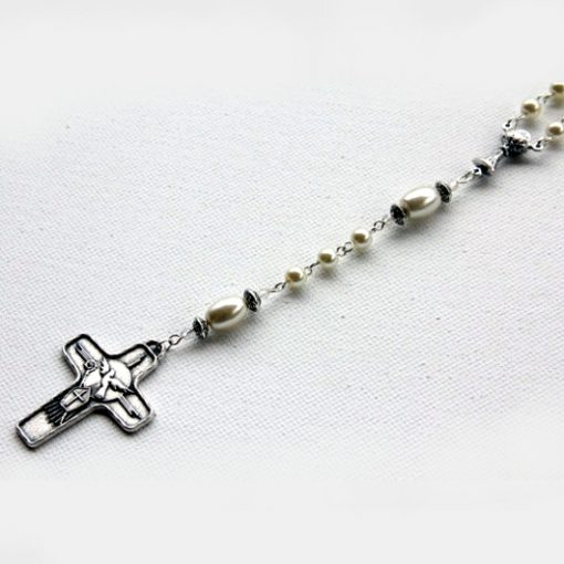 Rosary beads faux pearls ivory