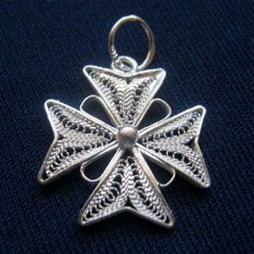 Maltese Cross filigree pendant Sterling Silver 2cm