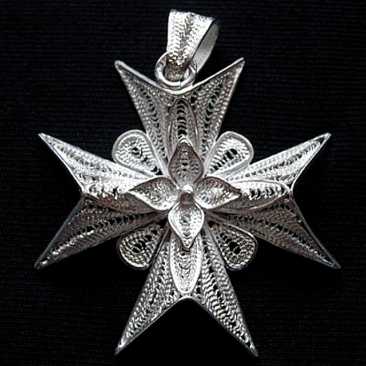 Maltese Cross filigree pendant Sterling Silver 4cm