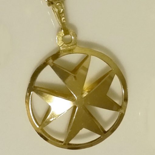 9ct Gold Maltese Cross double sided pendant 2cm