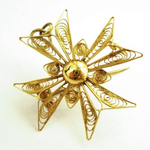 18ct Gold filigree Maltese Cross pendant brooch