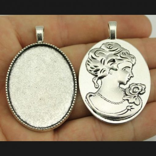 Cameo necklace Garden Fairy ivory green Art Deco silver tone setting