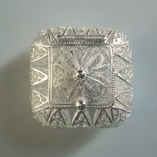 Sterling Silver filigree trinket box Maltese Cross square