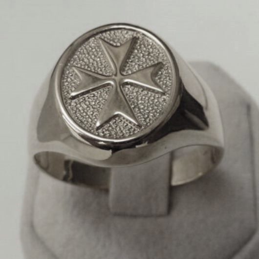 Maltese Cross ring Sterling Silver oval large