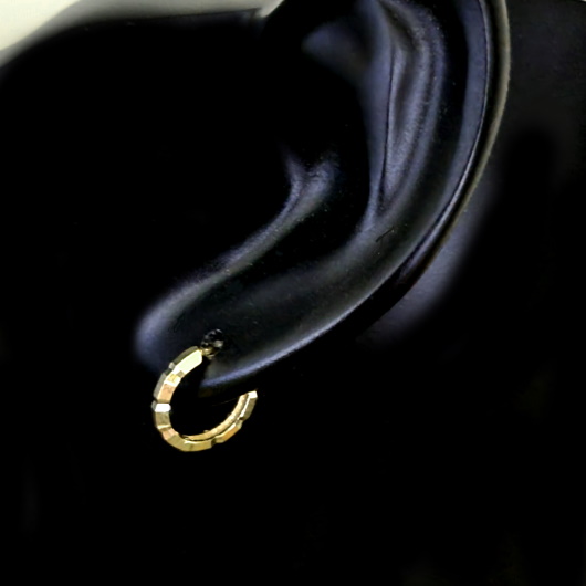 9ct Gold Diamond Cut Huggie Hoop Earrings – Yellow Gold, No Stone
