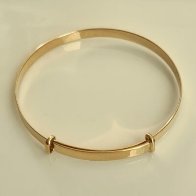 9ct Gold baby bangle engraveable